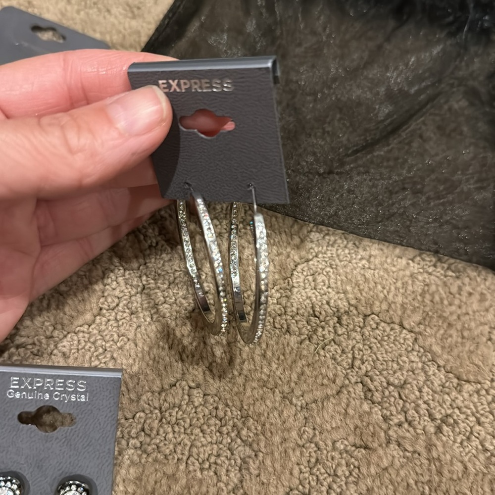 Express jewelry bundle - Picture 2 of 5